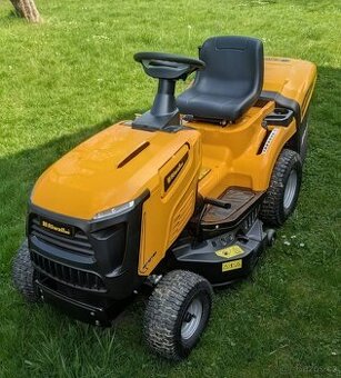 Zahradní traktor Riwall PRO 92cm v záruce