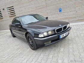 BMW E38 750I V12