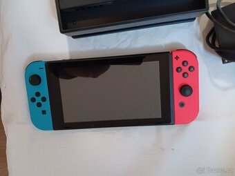 Obrázek k inzerátu: Nintendo Switch