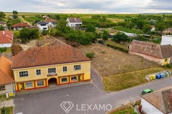 Prodej obchodního domu 344 m2, pozemek 3416 m2, ev.č. 00089 - 1