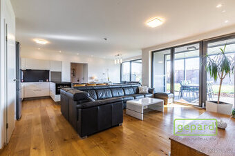 Prodej rodinného domu 182 m2, pozemek 1079 m2