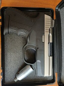 Plinova pistol zoraki