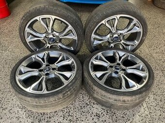 4x108 r18 originál ford