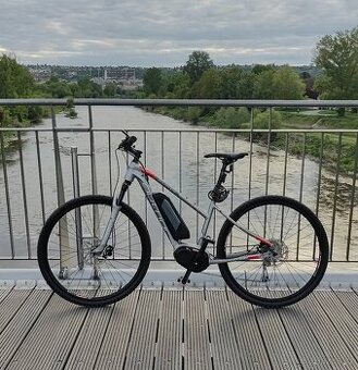 Elektrokolo Author Essence, Bafang, 500 Wh, na 160–175 cm