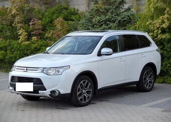 Mitsubishi Outlander 2.0 Instyle,Navi 4WD CVT