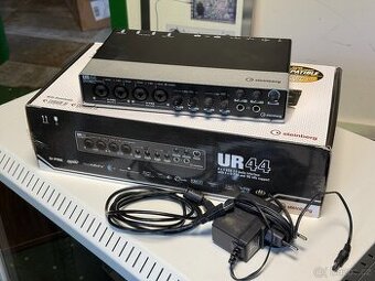 Steinberg UR44 – profesionální USB audio interface - 1