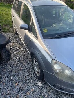 Opel Zafira B 1.6 69kw CNG 7 míst