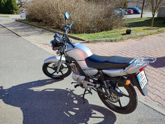 Yamaha YBR 125