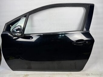 Dveře Peugeot 208 GTI 3dv. levé přední, kód barvy KTV