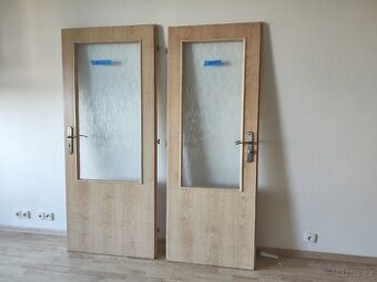 Prodám dveře do interiéru 70cm šířka - 1