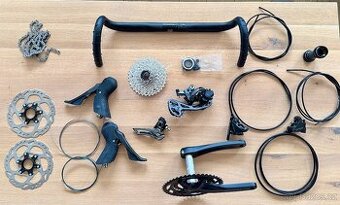Nová kompletní sada Shimano GRX RX820/RX610 2×12