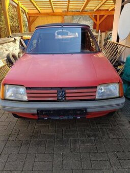 Peugeot 205