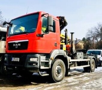 4x4 kontejner MAN Eur6 + Palfinger 16000