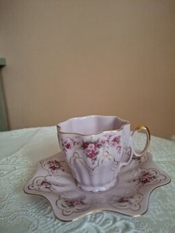 Růžový porcelán hrneček s podtáckem