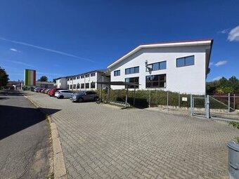 Pronájem hal ve výrobním areálu v Jičíně - 1