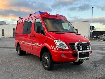 hasičský speciál: Mercedes Sprinter 519 CDi,  náhon 4x4
