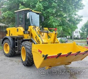 Čelní kolový nakladač ZL20
