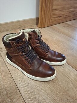 Kožené zimní kotníkové boty Baťa, vel. 40