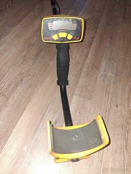 Detektor kovů Garett ace