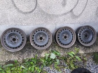 Plechová kola Vw r15