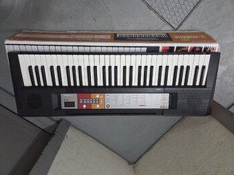 Klavesy Yamaha PSR F50 114008