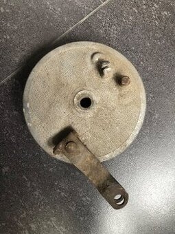 Brzdový štít jawa 50