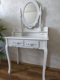 NOVÝ Toaletní stolek Primadonna WHITE