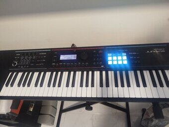 Roland  JUNO DS61