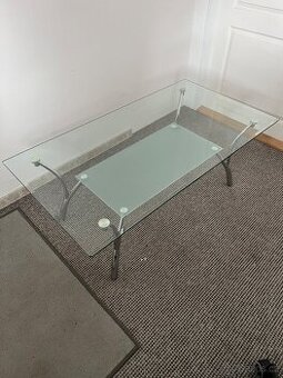 Stolek konferenční