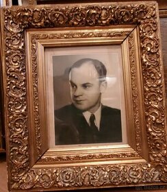 Rám na obraz z masivního dřeva