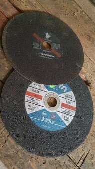 Řezné kotouče na kov 300 mm (ocel) – 2 ks