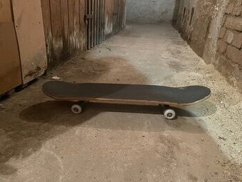 Skateboard