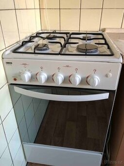 Kombinovaný sporák