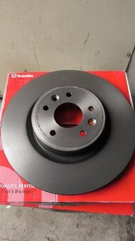 Přední kotouče Brembo Megane 3RS - 1