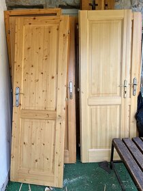 Prodám dřevěné lakované interiérové dveře