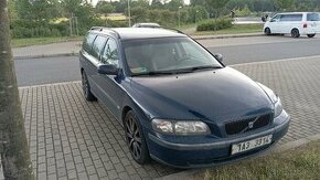 Volvo V70 2.4T benzin - rezervované do 26.4.