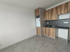 Pronájem 1+kk ( 26 m2) studio flat to rent Brno-Vychodilova - 1