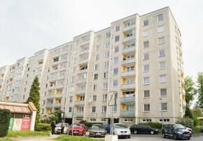 Nabízíme k pronájmu bytovou jednotku 1+1 o výměře 41 m2, Par