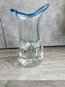 Retro váza, hutní sklo.