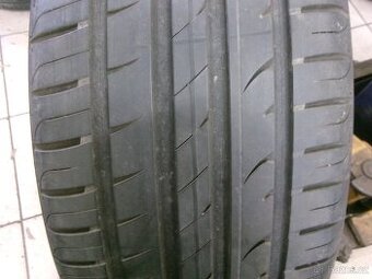 235/45 R18 HANKOOK (5-5,5mm) č.15624