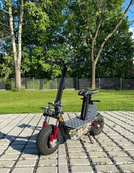 Elektroskutr HECHT TERRIS BLACK elektrokoloběžka