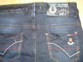 TOMMY HILFIGER rifle
