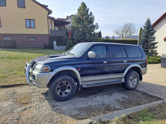 MITSUBISHI Pajero Sport - 1
