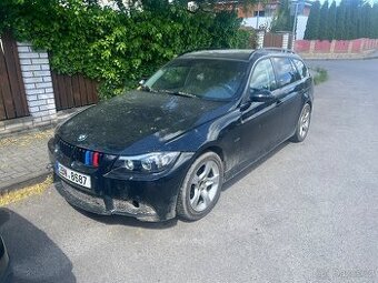 BMW e91 325d na díly