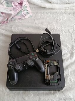 PS4 Slim 500gb. Čti popisek