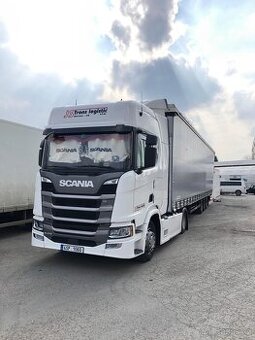 JS Trans Logistic s. r. o. přijme řidiče C+E;