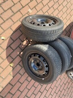 Plechové disky 15” 5x100 a letní pneu 185/60/R15