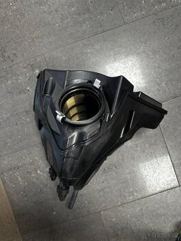Filtr box kompletní Audi A4 B8 Audi A5 číslo: 8K0133837