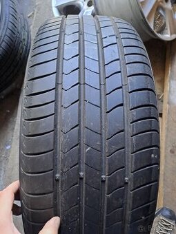 Letní pneu Kumho 215/55 R18 95H, ROK 2022, 99% - 4 kusy