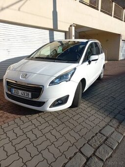 5008 1,6HDI, 84KW, 158000 Km, KLIMATIZACE